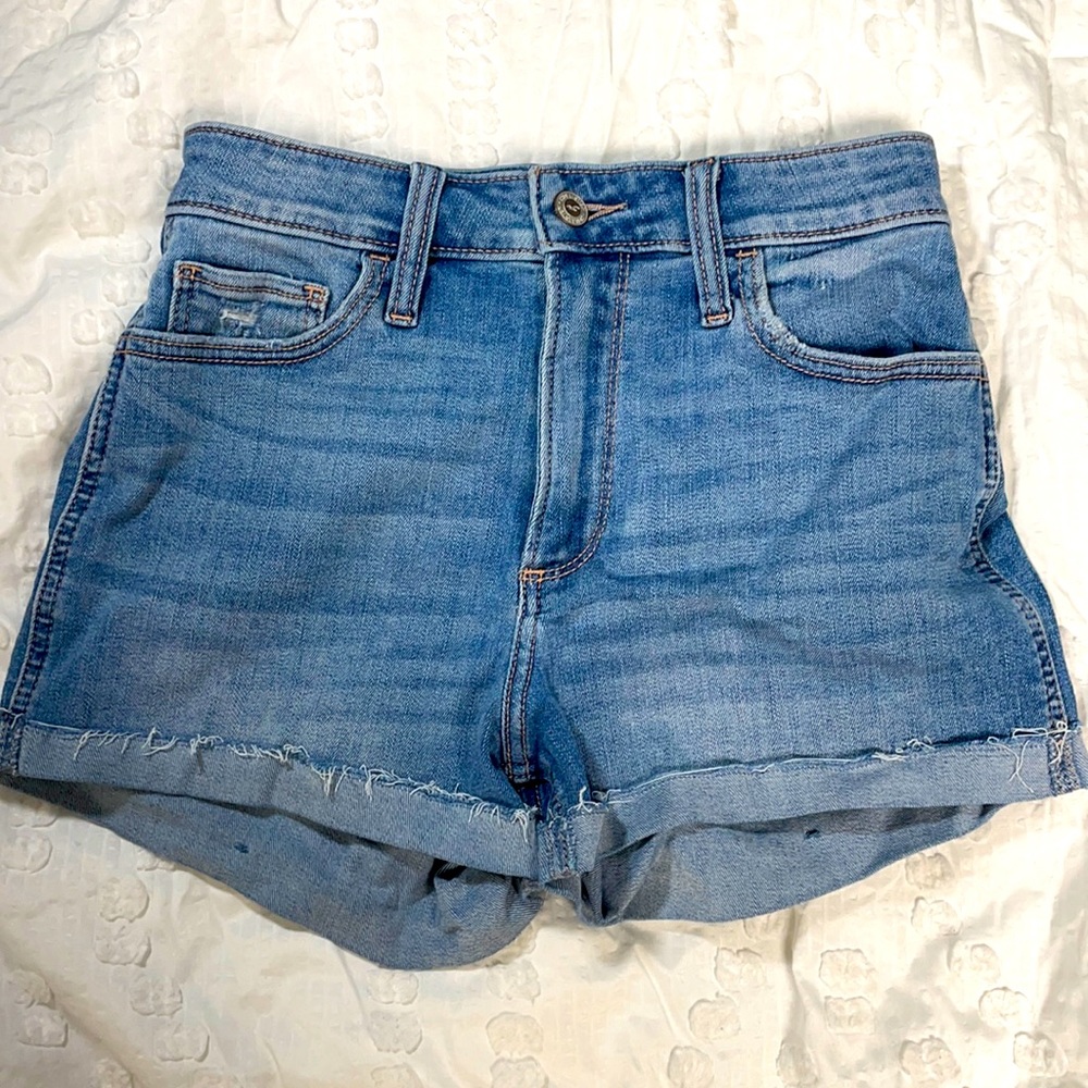 Hollister Curvy High Rise Women’s Size 5 Shorts
